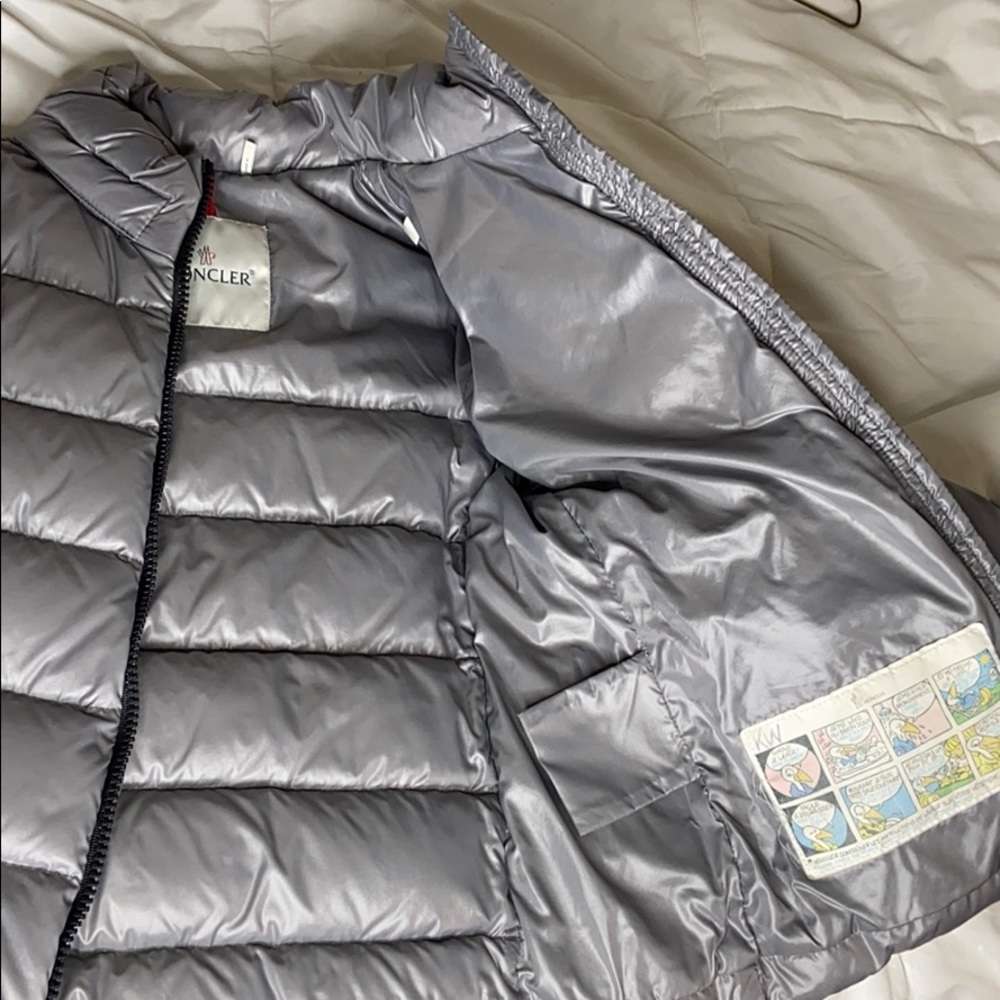 Grey girls Moncler